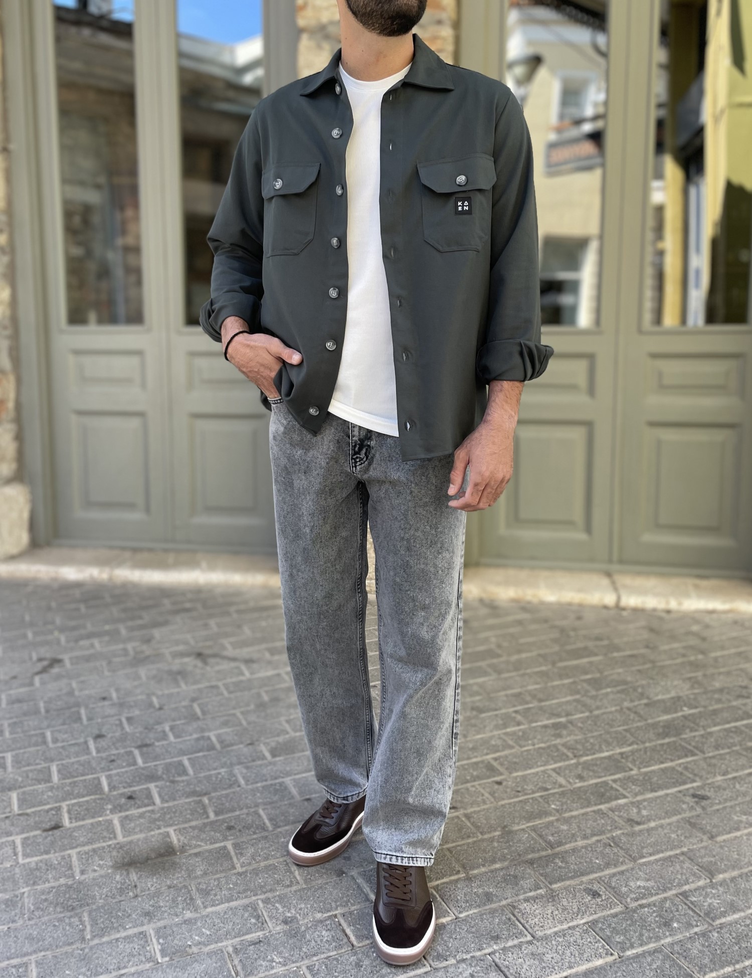 Ανδρικό πράσινο overshirt με γιακά 4501 φωτογραφία